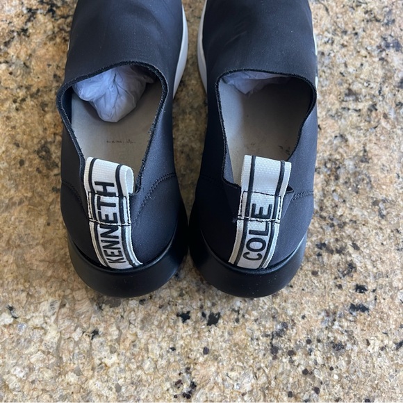 Kenneth Cole Santel Stretch Neoprene Sneakers Size: 7.5 Black - Picture 5 of 5